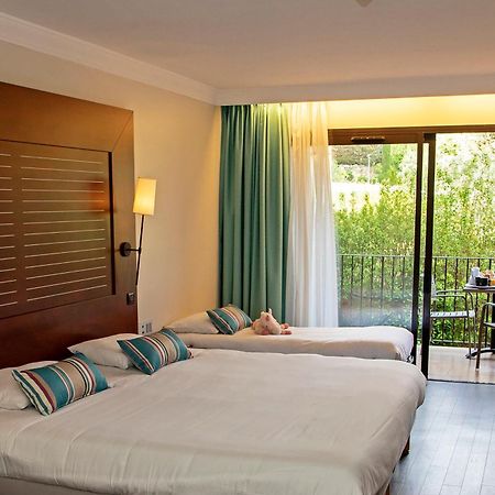 Hotel Les Jardins De Сент-Максим Экстерьер фото